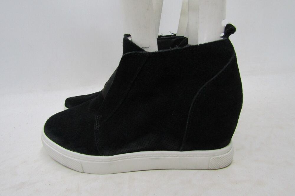 Steve Madden Womens Sz 8 M Black Suede Chelsea Wedge Ankle Fashion Boots Bootie